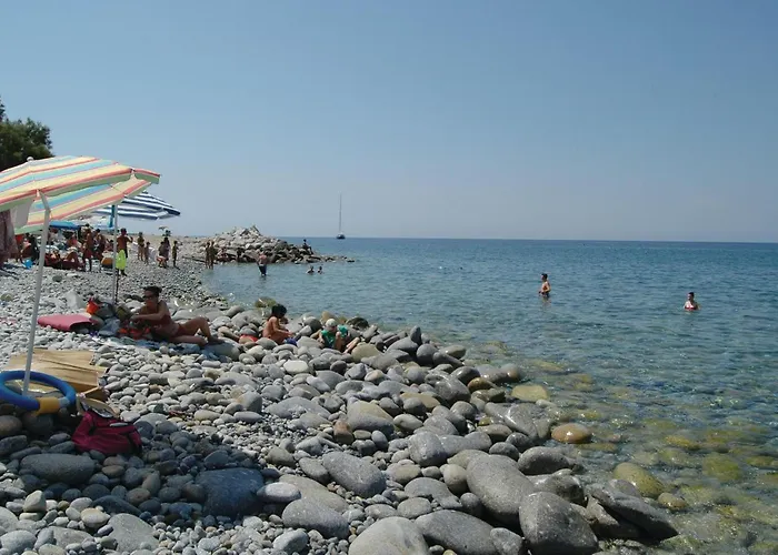 Casa Virginio 펜션 포몬테